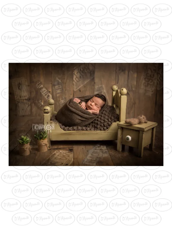 D'APONTE NEWBORN NB017 GREEN COT AND BEDSIDE TABLE | D'Aponte | Newborn Accessories