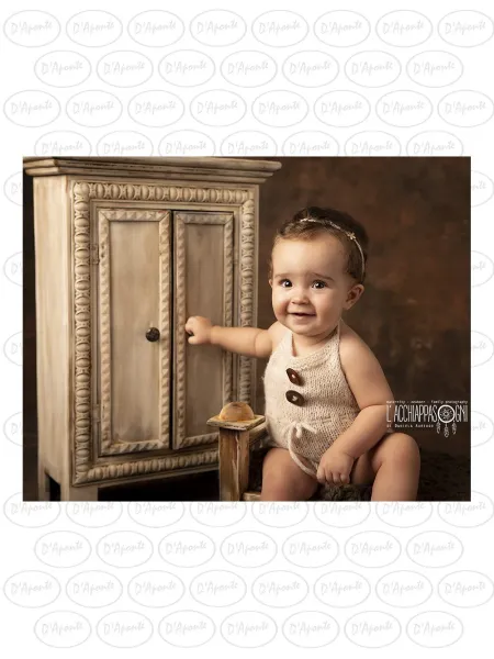 D'APONTE NEWBORN NB018A EDGED WARDROBE | D'Aponte | Newborn Accessories