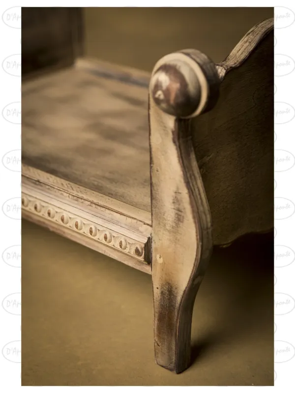D'APONTE NEWBORN NB063 CURVED BED WITH TABLE | D'Aponte | Newborn Accessories