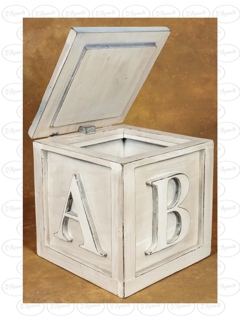 D'APONTE NEWBORN NB091 CUBE WITH LETTERS | D'Aponte | Newborn Accessories