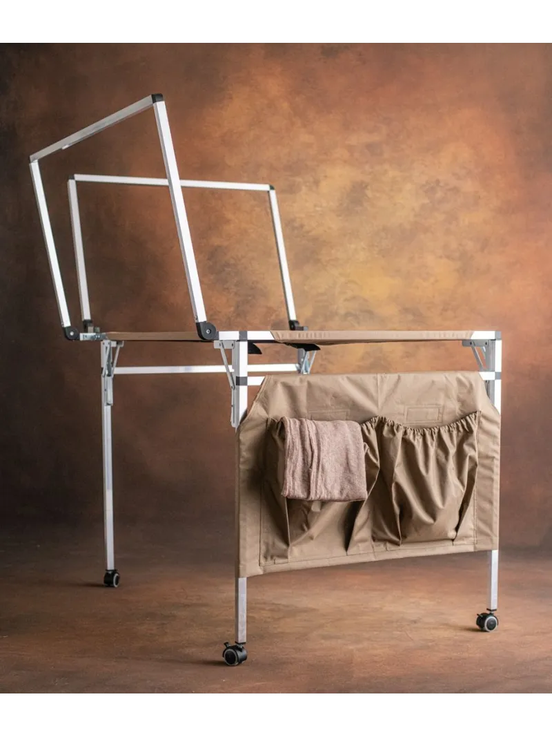 . Newborn table with 1 riser | D'Aponte | Newborn Stand