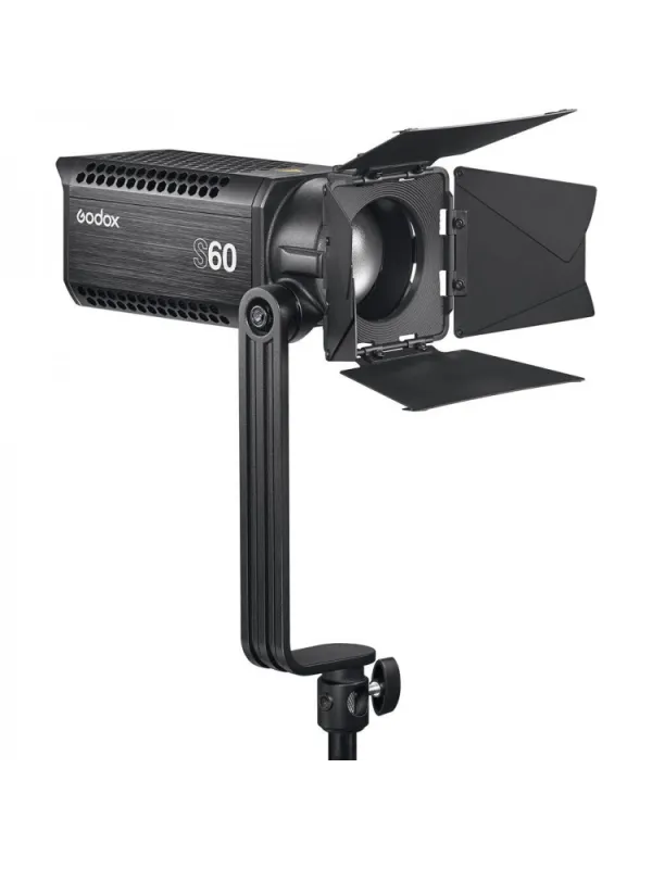 GODOX Kit di 3 illuminatori a led S60 con messa a fuoco + 3 stativi + 2 softbox + accessori