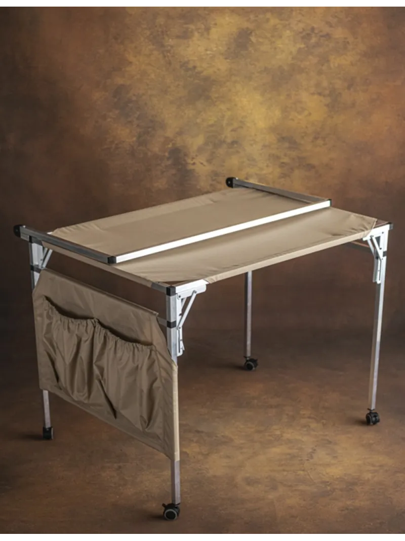 copy of . Newborn table | D'Aponte | Newborn Stand