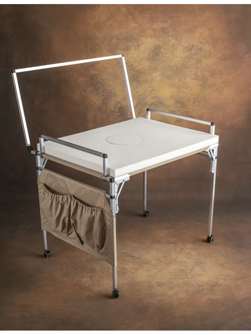copy of . Newborn table | D'Aponte | Newborn Stand