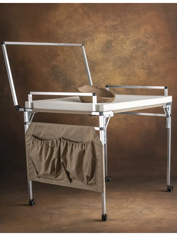 copy of . Newborn table | D'Aponte | Newborn Stand