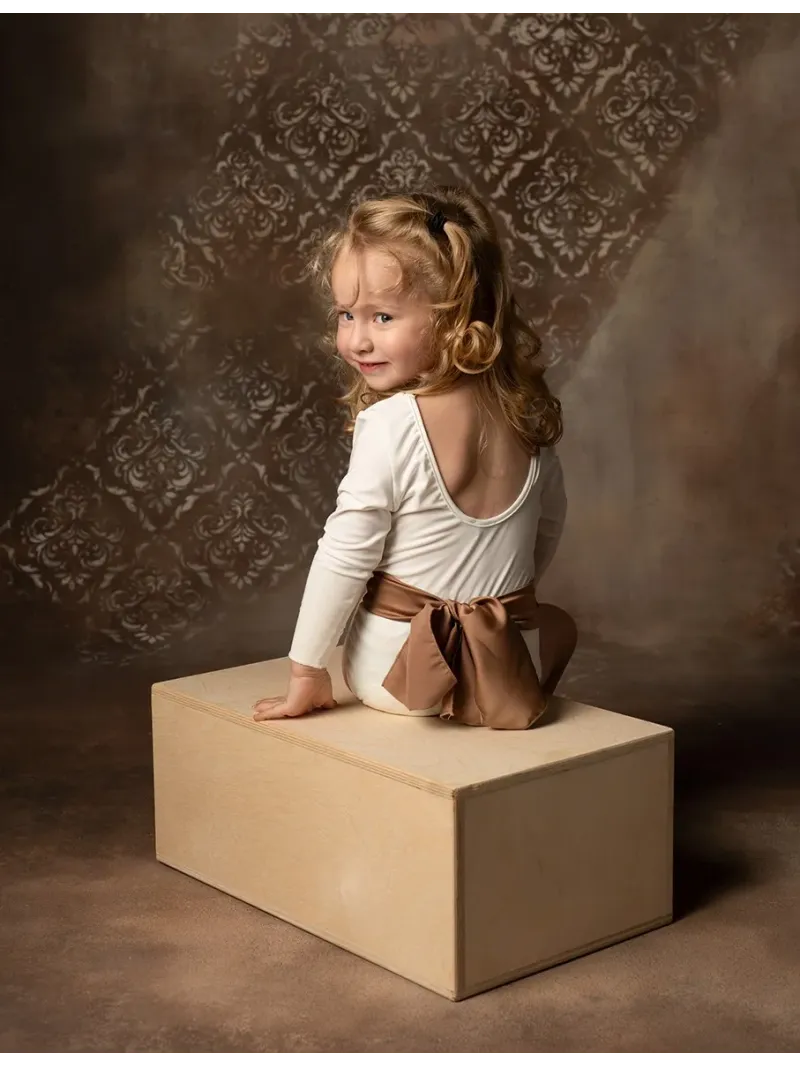 D'APONTE APPLE BOX