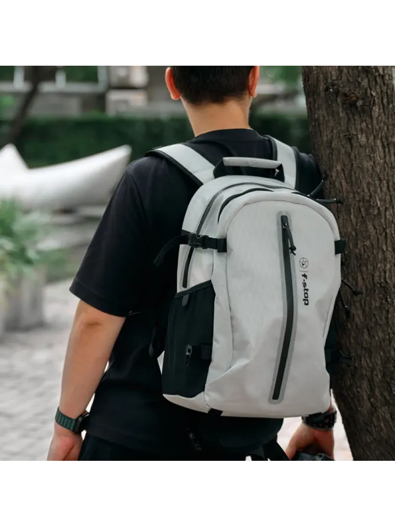 GENESIS Ursa L Grey Bag | D'Aponte | Bags and Backpacks