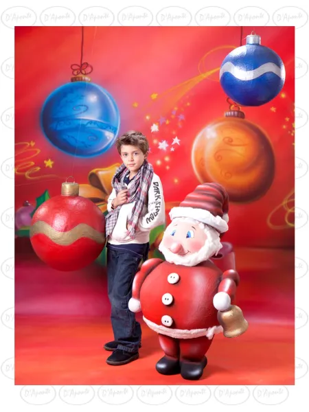 D'APONTE P420 PAIR OF CHRISTMAS BALLS | D'Aponte | Christmas Props 2