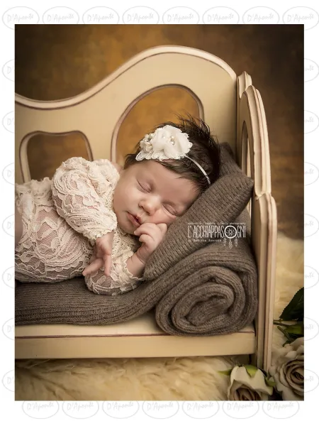 D'APONTE NEWBORN NB006 WAVE LOVESEAT | D'Aponte | Newborn Accessories