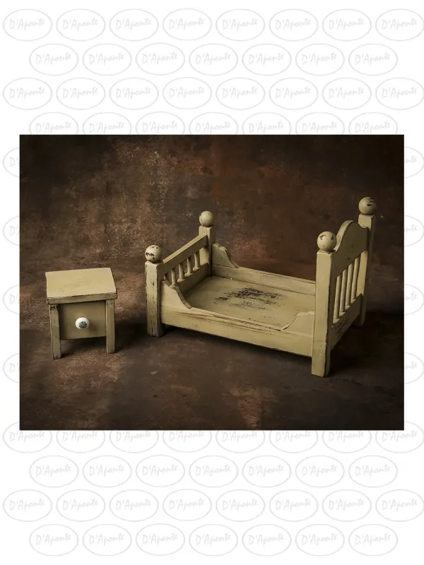 D'APONTE NEWBORN NB017 GREEN COT AND BEDSIDE TABLE | D'Aponte | Newborn Accessories