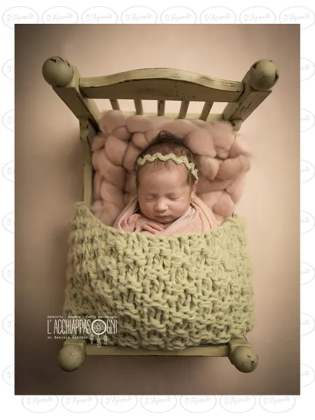 D'APONTE NEWBORN NB017 GREEN COT AND BEDSIDE TABLE | D'Aponte | Newborn Accessories 2